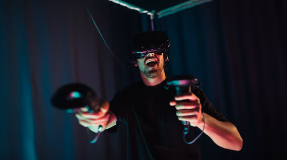 Подарунки дітям на Різдво у Львові - VR-квест для компанії