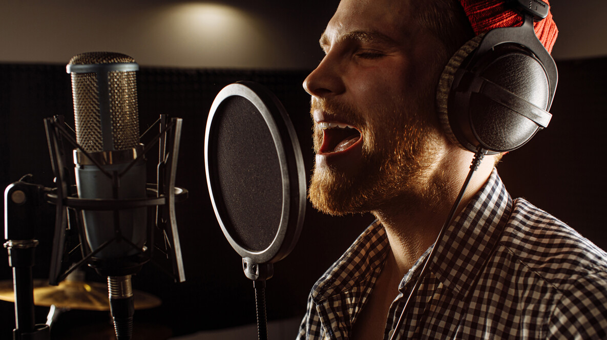 Запис синглу Подарунки чоловікові на 29 років у Львові - Запис синглу