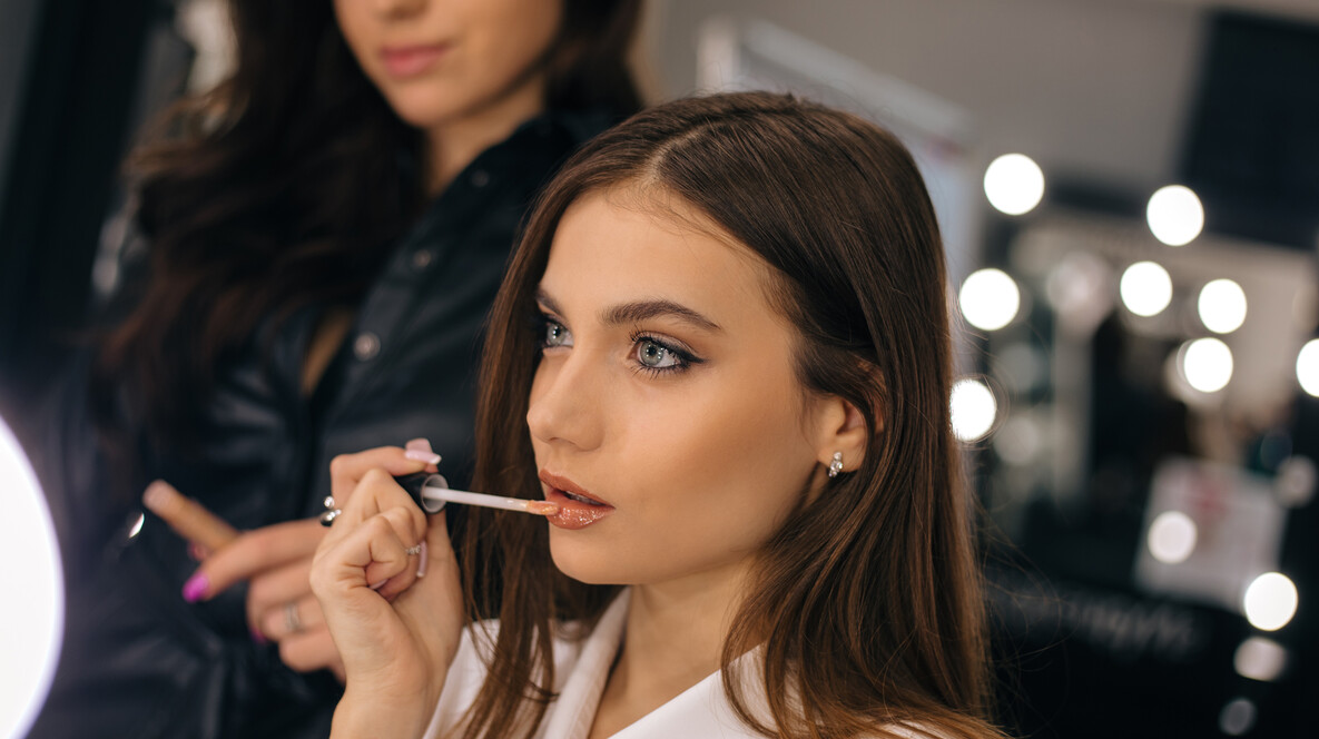 Курс візажу Сюрприз на Новий рік дружині - Курс візажу