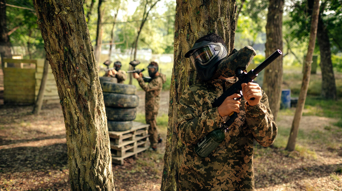 Пейнтбол для компанії Сюрприз на день народження жінці в Харкові - Пейнтбол для компанії