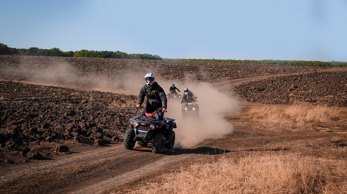 Екстрим на квадроциклах для компанії VIP подарунки для чоловіків в Одесі - Екстрим на квадроциклах для компанії