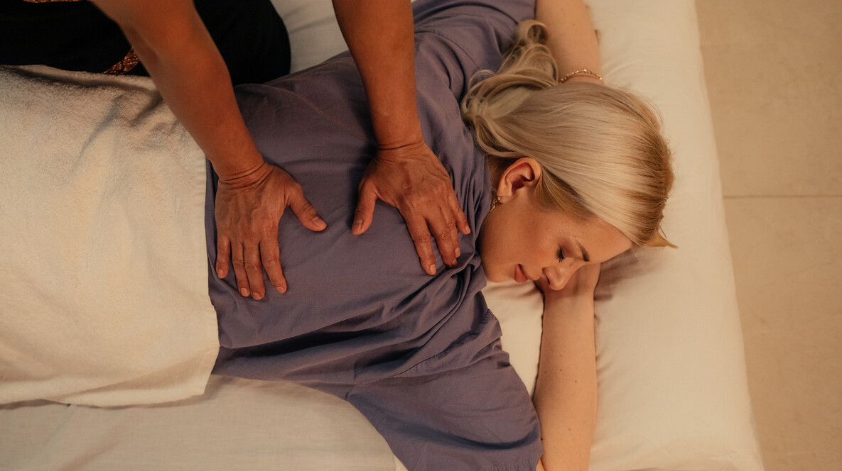 Тайський масаж Подарунки вихователю у Львові - Тайський масаж