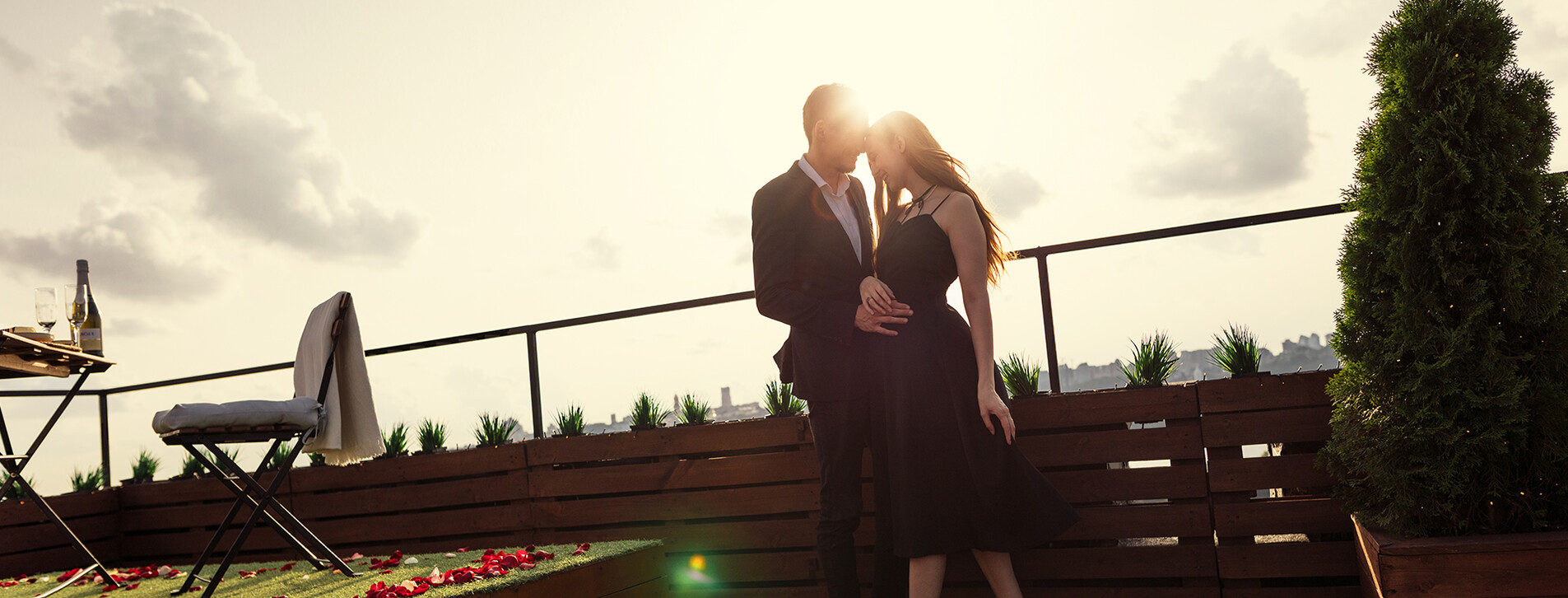 Фото 1 - Побачення на даху