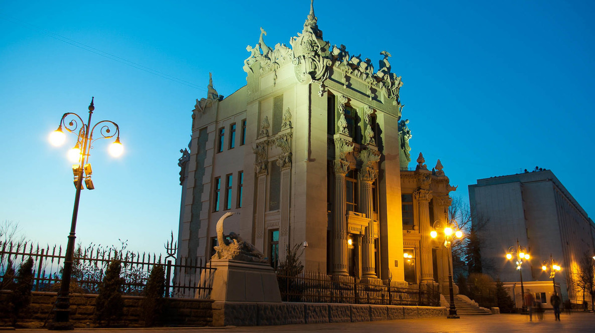 Екскурсія «Містика Києва» для компанії Сорприз на ювілей татові - Екскурсія «Містика Києва» для компанії