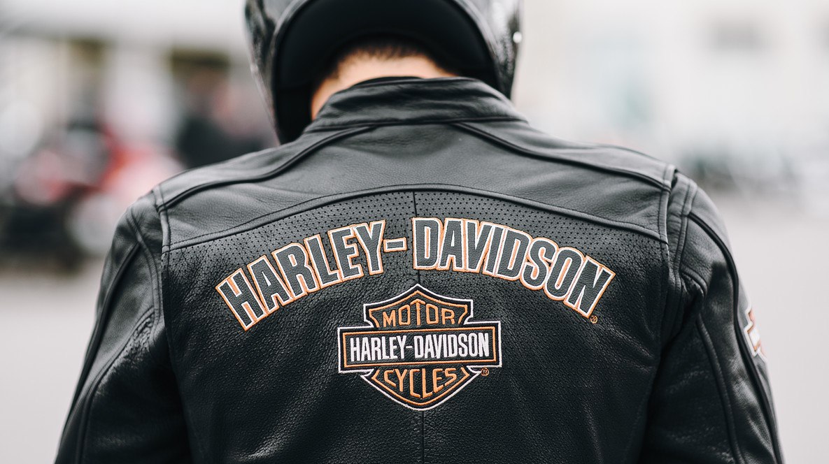 Урок на Harley-Davidson Як відсвяткувати день народження 35 років - Урок на Harley-Davidson