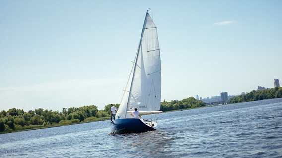 Курс управління яхтою Сюрприз на Новий рік дружині в Одесі - Курс управління яхтою