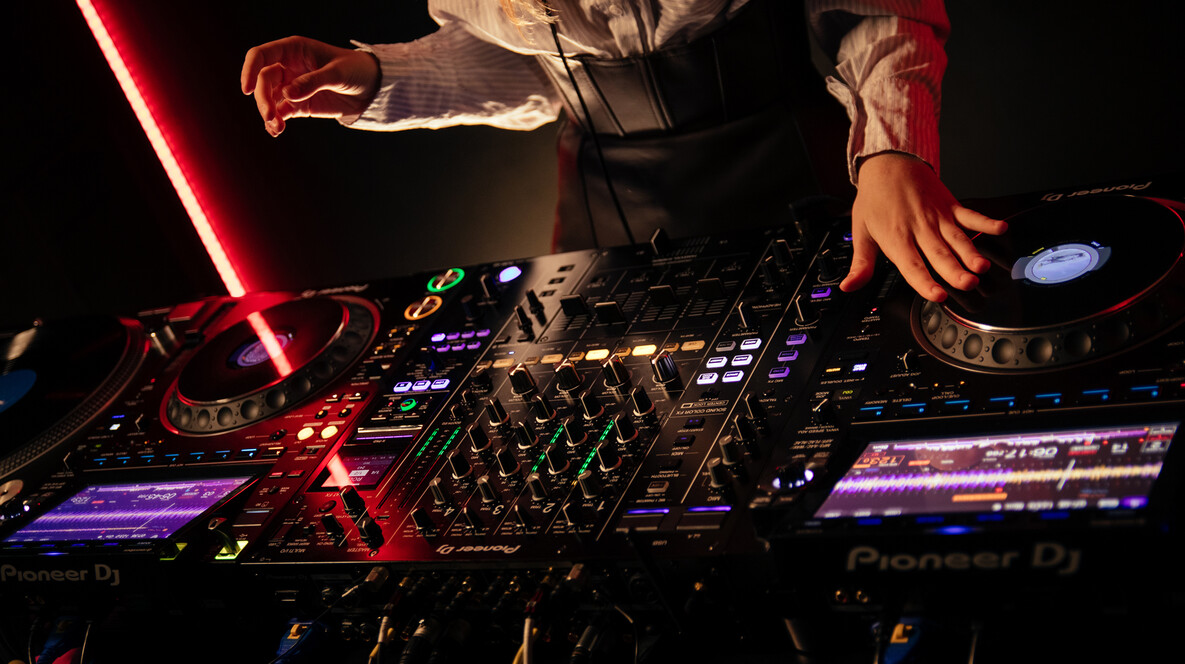 Майстер-клас dj для двох Майстер-класи для чоловіків - Майстер-клас dj для двох