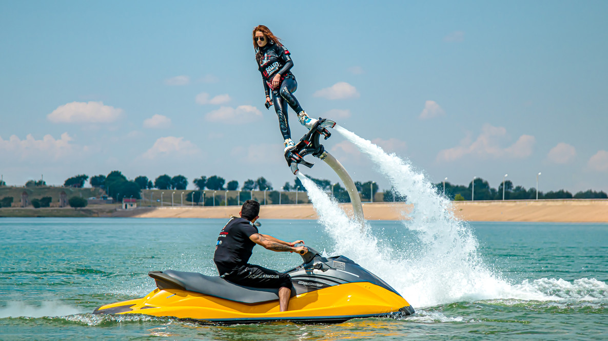 Полет на флайборде для двоих Категории впечатлений - Полет на флайборде для двоих