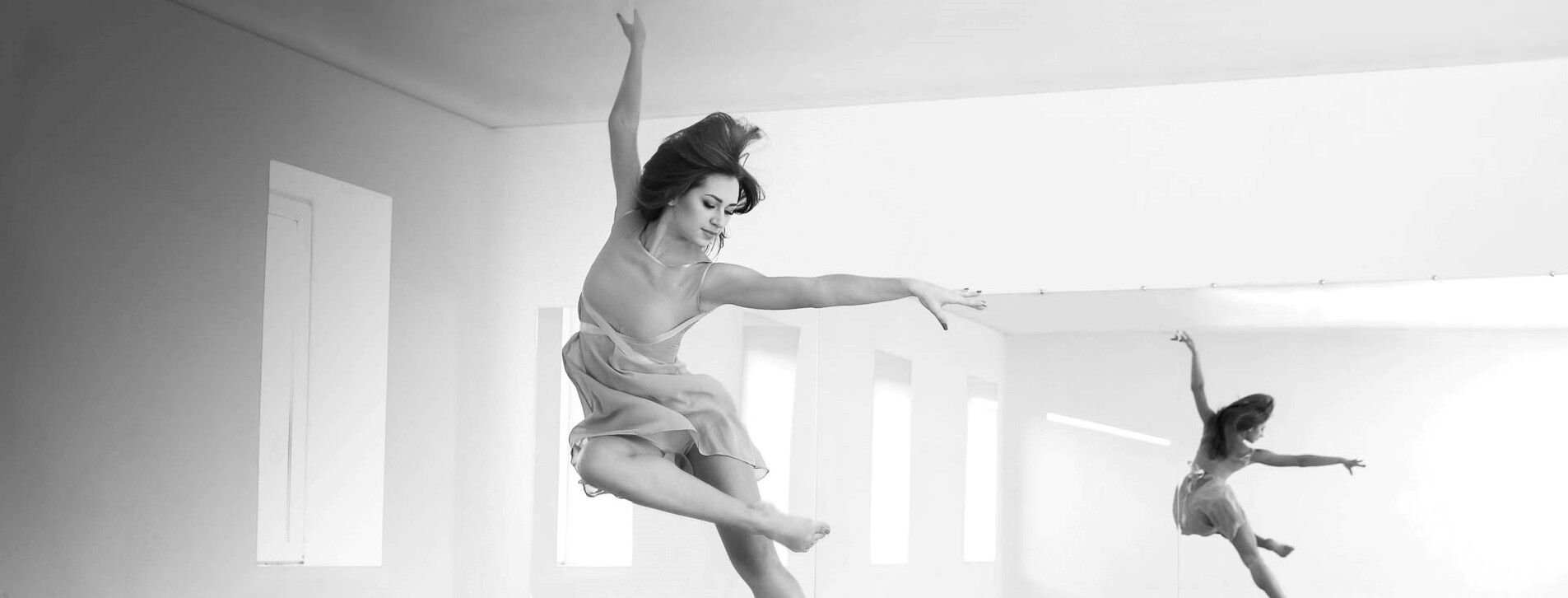 Фото 1 - Абонемент на танці у групі