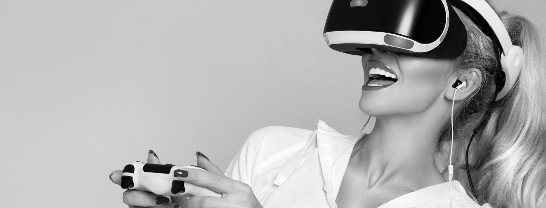 Фото 1 - Playstation у VR-окулярах