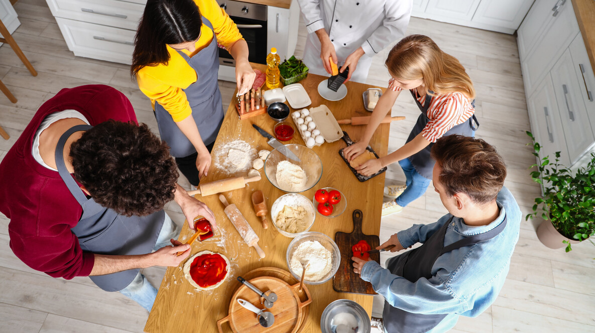 Майстер-клас кулінарії для компанії Корпоративні подарунки на Новий Рік у Дніпрі - Майстер-клас кулінарії для компанії