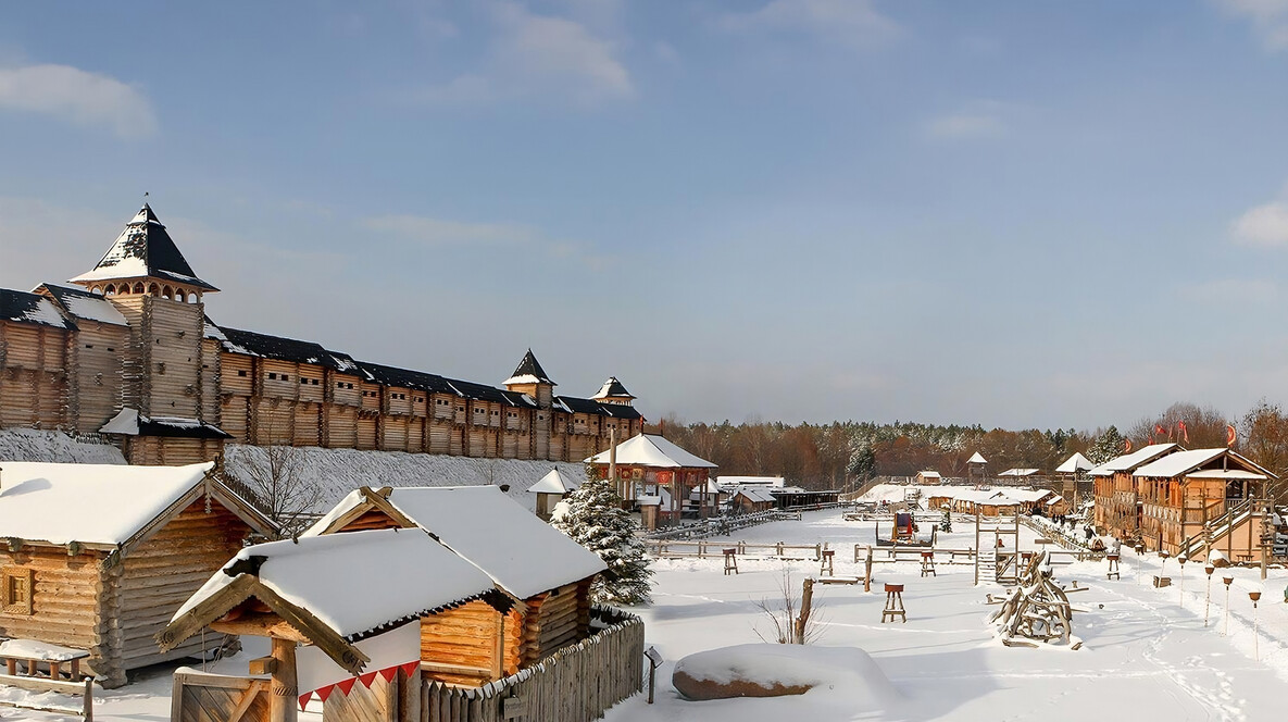 Екскурсія в «Парк Київська Русь» для двох Подарунки кумам - Екскурсія в «Парк Київська Русь» для двох