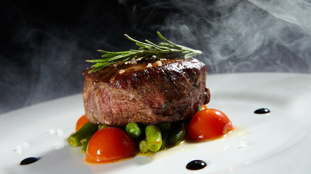 Майстер-клас стейків для компанії Подарунки інструктору з водіння в Дніпрі - Майстер-клас стейків для компанії