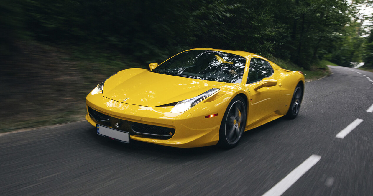 Тест-драйв суперкара Ferrari для двоих - 12 Фото 12 - Тест-драйв суперкара Ferrari для двоих