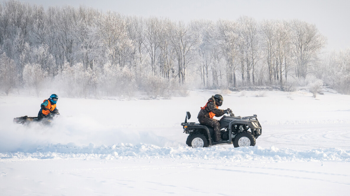 Драйв на квадроциклах для компанії Подарунки мамі на 48 років у Харкові - Драйв на квадроциклах для компанії