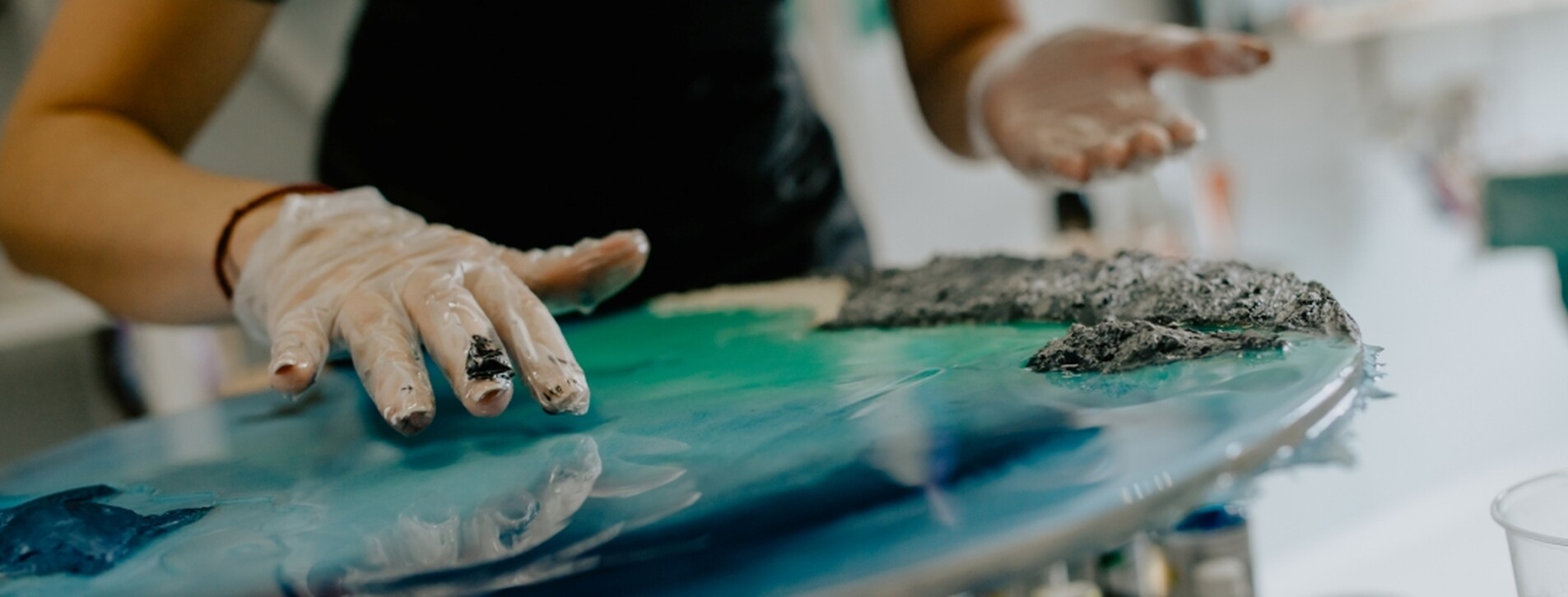 Фото 1 - Создание картины из эпоксидной смолы для двоих