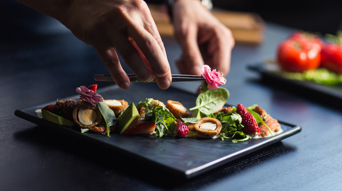 Вечеря в ресторані «ДАХ» Подарунки братові на Новий рік у Львові - Вечеря в ресторані «ДАХ»