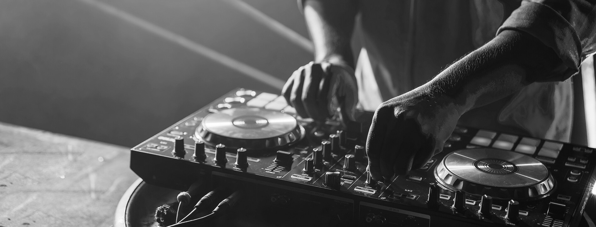 Фото 1 - Майстер-клас dj для двох