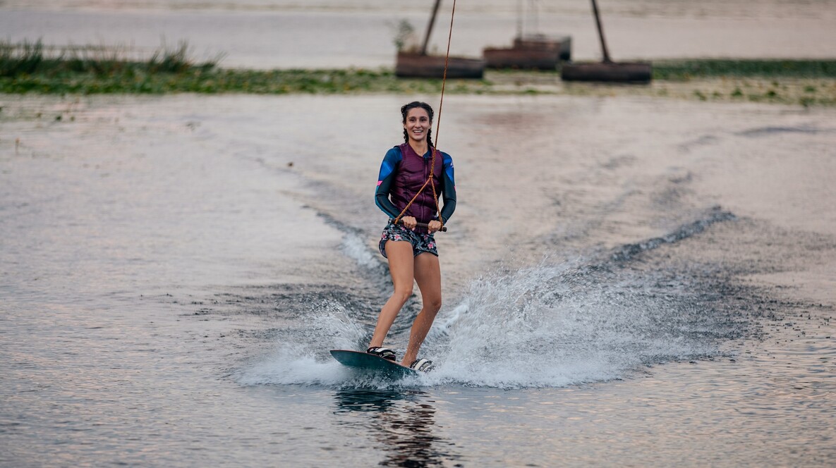Вейкбординг на канатці для двох Як навчитися малювати живопис у Дніпрі - Вейкбординг на канатці для двох