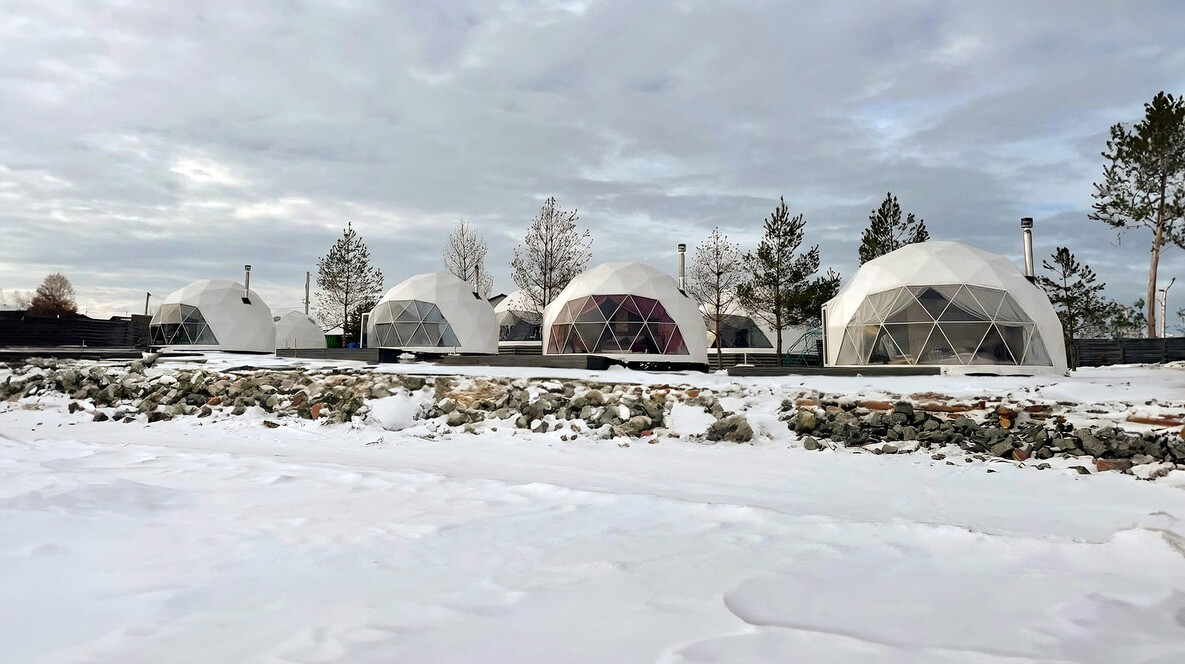 Вікенд у купольному готелі для двох Подарунки братові на Новий рік - Вікенд у купольному готелі для двох