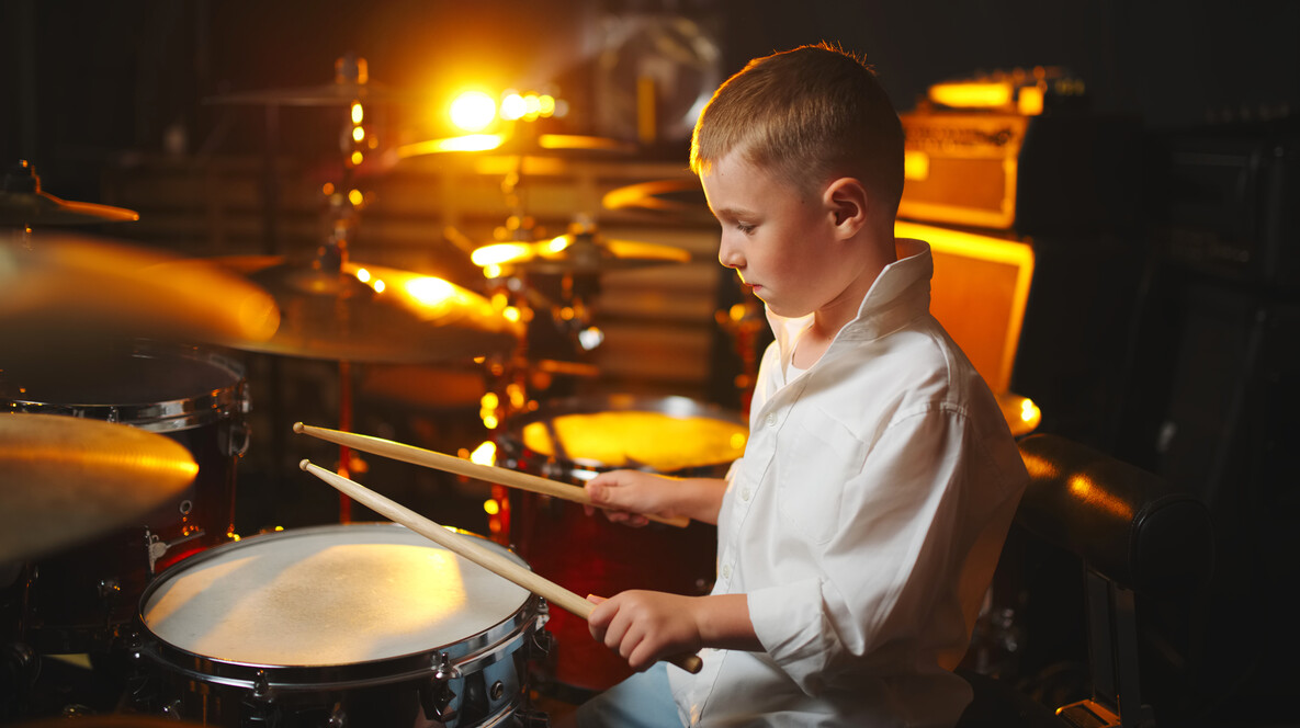 Курс гри на ударних Куди піти з дитиною на канікулах у Харкові - Курс гри на ударних