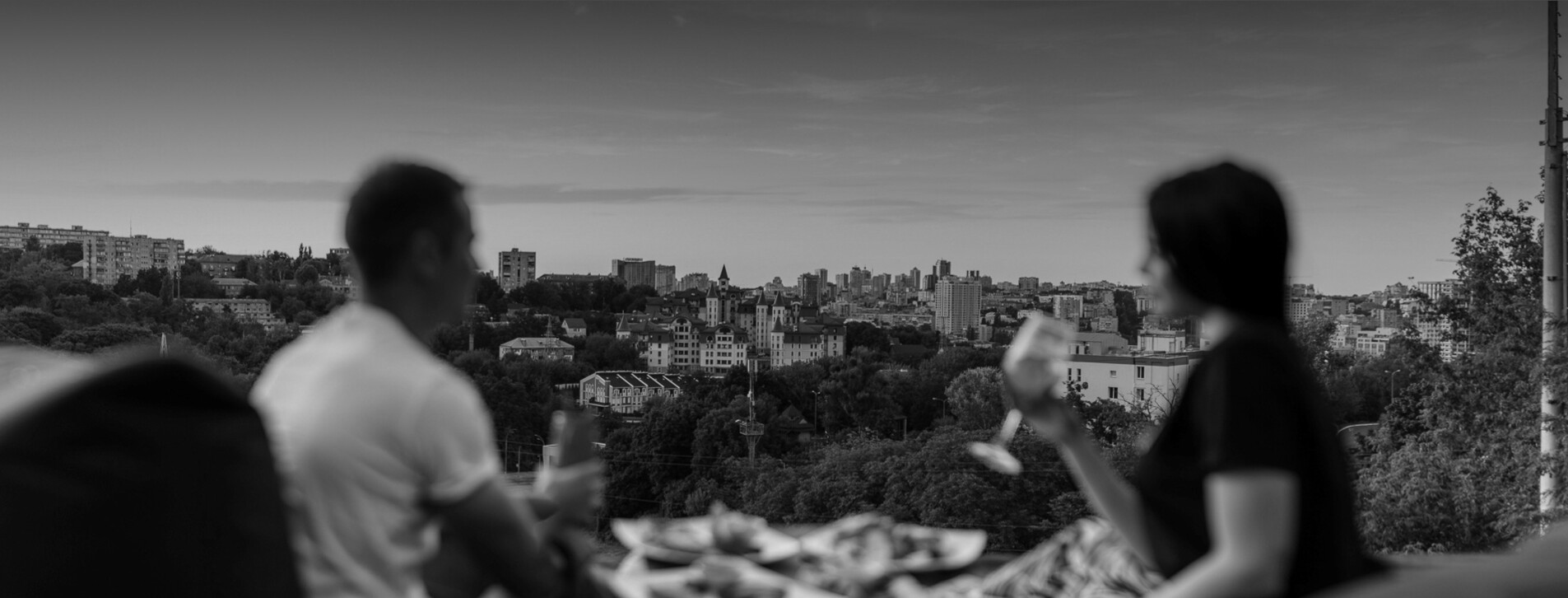 Фото 1 - Захід сонця на терасі