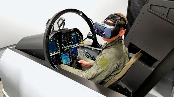 Авиатренажер истребителя F-18 в VR-очках Подарки невестке - Авиатренажер истребителя F-18 в VR-очках