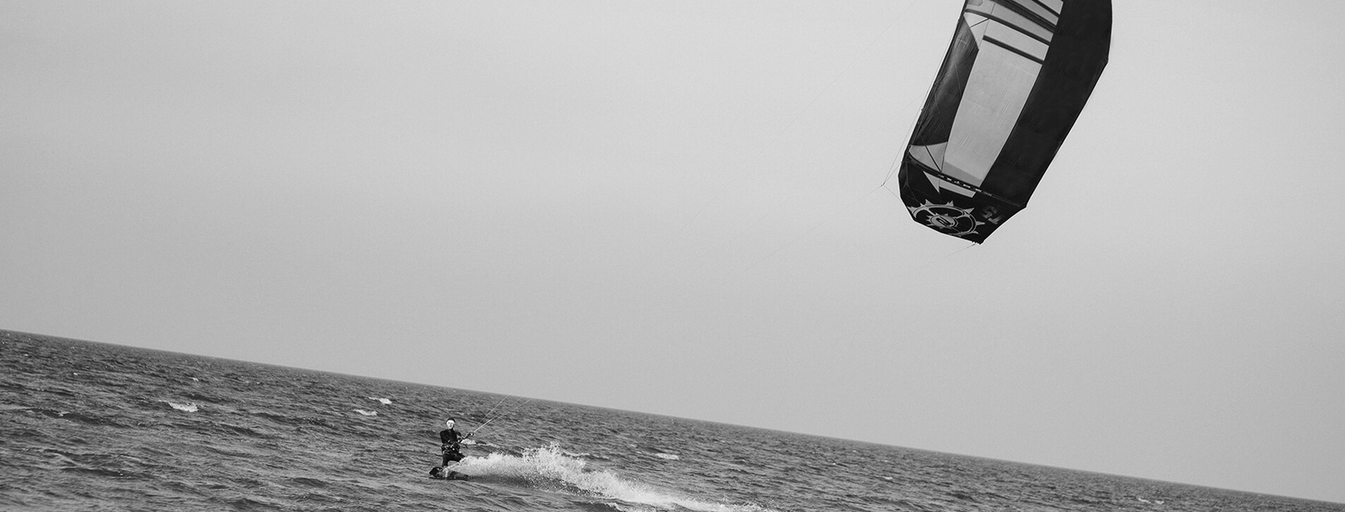 Фото 1 - Кайтсерфінг
