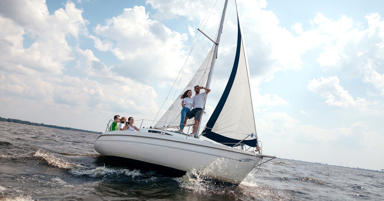 Мастер-класс управления яхтой в группе для двоих - 12 Фото 12 - Мастер-класс управления яхтой в группе для двоих