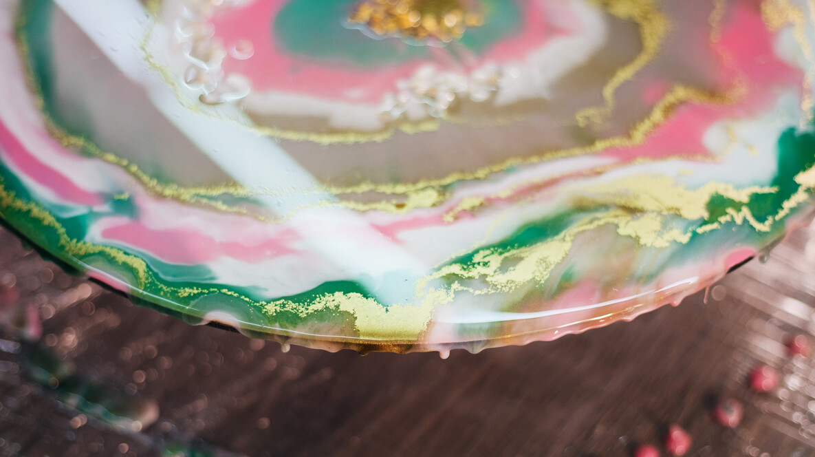 Создание картины из эпоксидной смолы для компании Где отпраздновать День рождения зимой в Тернополе - Создание картины из эпоксидной смолы для компании