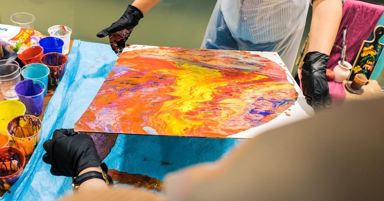 Абстрактная живопись Fluid Art для компании - 5 Фото 5 - Абстрактная живопись Fluid Art для компании