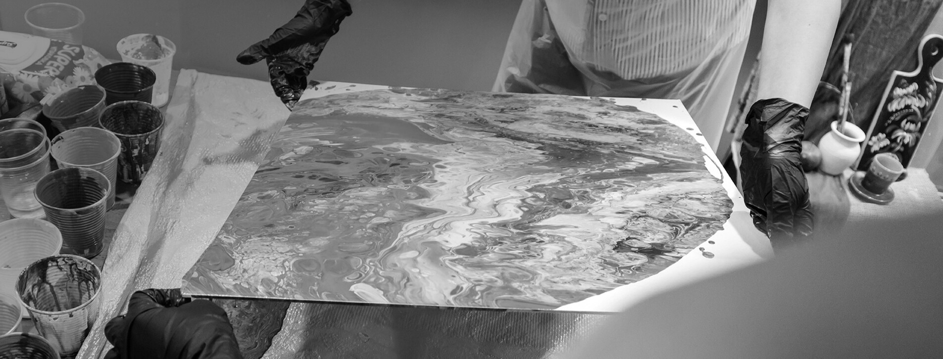 Фото 1 - Абстрактний живопис Fluid Art для компанії