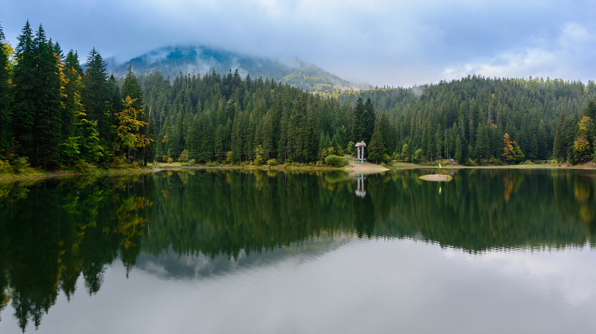 Екскурсія на озеро Синевир та водоспад Шипіт зі Львова Подарунки дівчинці на 5 років - Екскурсія на озеро Синевир та водоспад Шипіт зі Львова