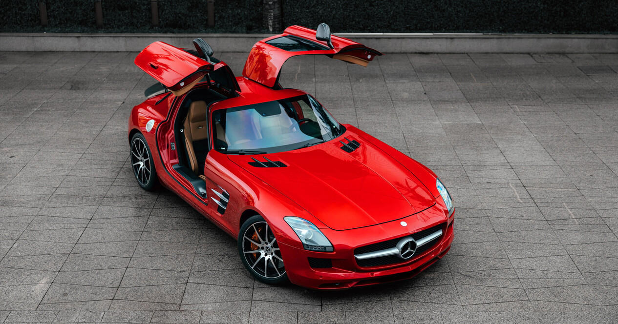 Тест-драйв Mercedes-Benz SLS AMG - 12 Фото 12 - Тест-драйв Mercedes-Benz SLS AMG