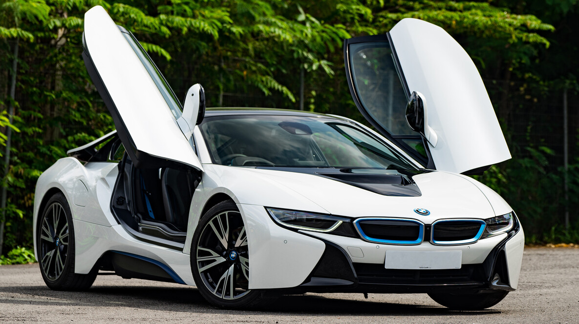 Тест-драйв BMW i8 Як відсвяткувати річницю 4 роки - Тест-драйв BMW i8