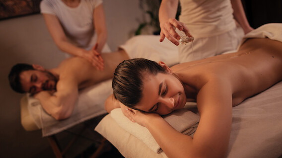 Романтичний вечір у SPA салоні Подарунки чоловіку на річницю весілля 12 років у Тернополі - Романтичний вечір у SPA салоні