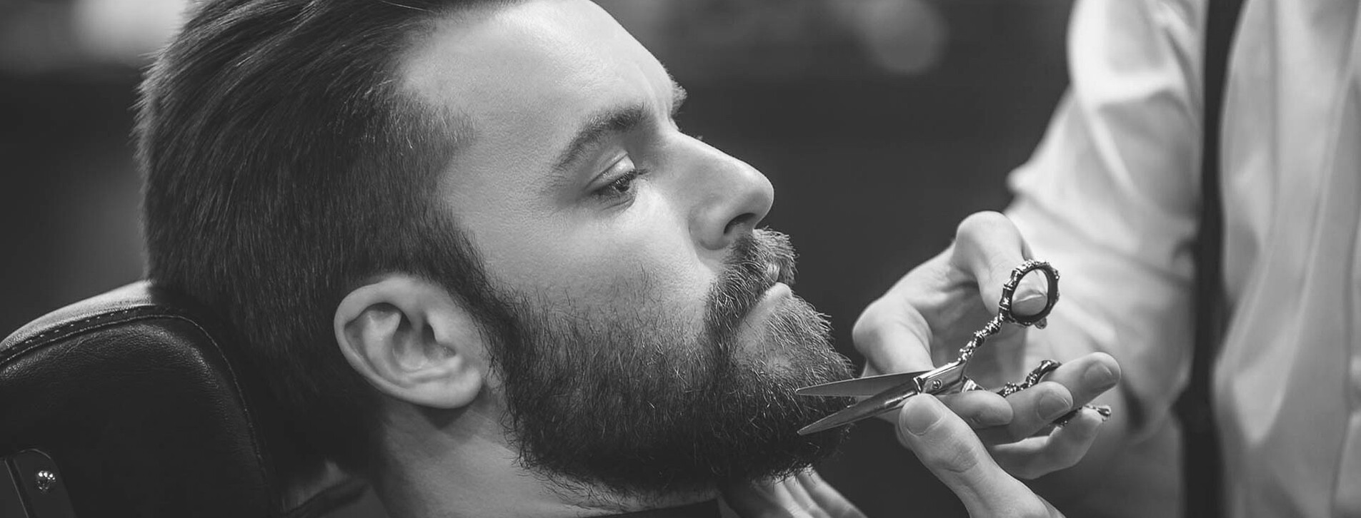 Фото 1 - Стрижка бороди та вусів