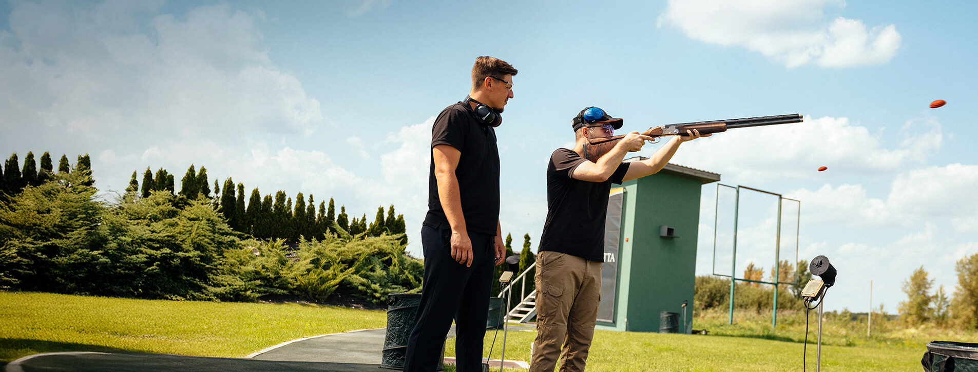 Фото 1 - Стендова стрільба для двох на стрільбищі