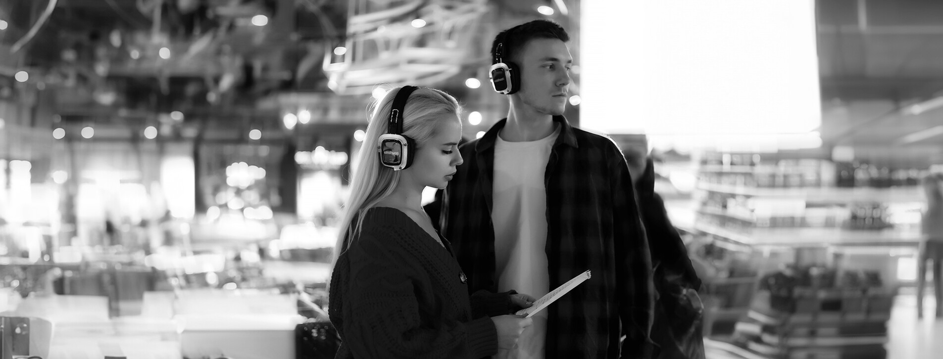 Фото 1 - Імерсивна моновистава з зануренням для двох