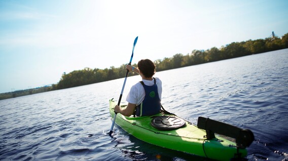 Прогулка на каяках для компании Подарки сотруднице на Новый год во Львове - Прогулка на каяках для компании