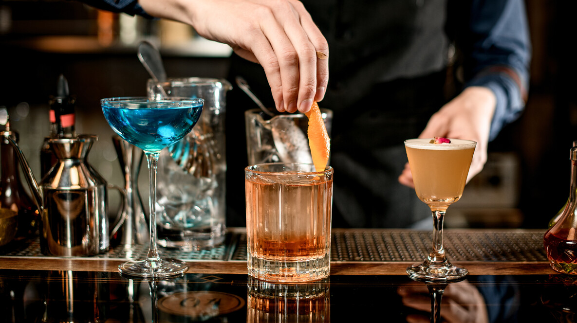 Вечір у коктейль-барі Подарунки чоловіку сестри в Івано-Франківську - Вечір у коктейль-барі