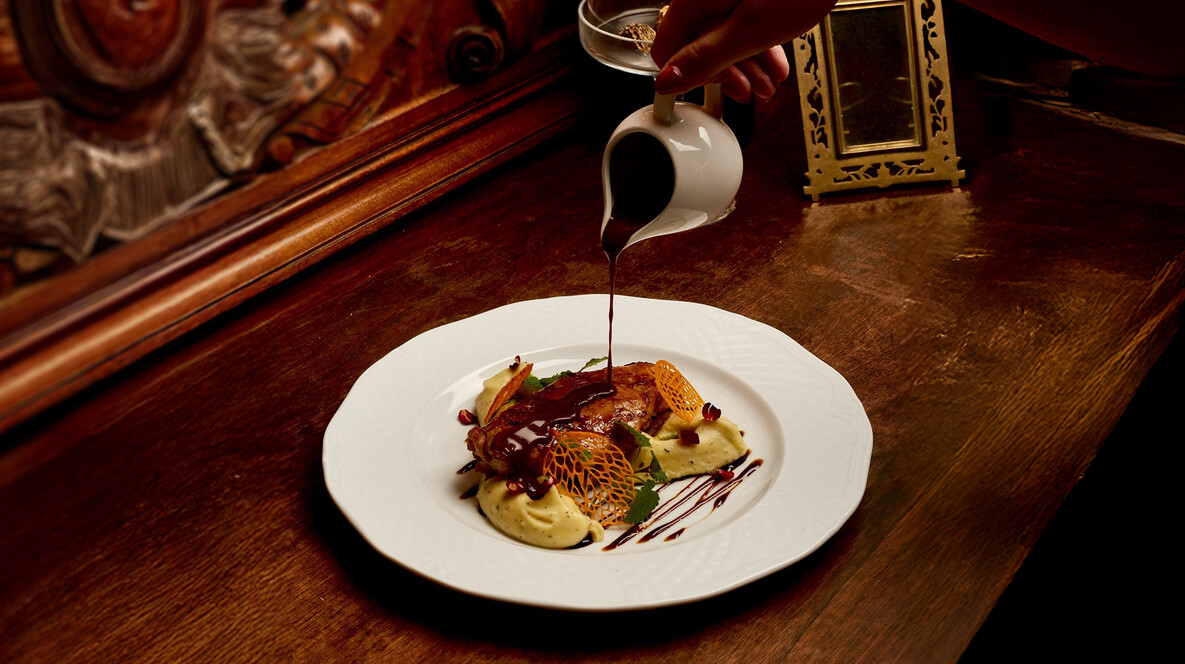 Вечеря у містичній ресторації «Доктор Фауст» Хобі для пенсіонерів у Львові - Вечеря у містичній ресторації «Доктор Фауст»