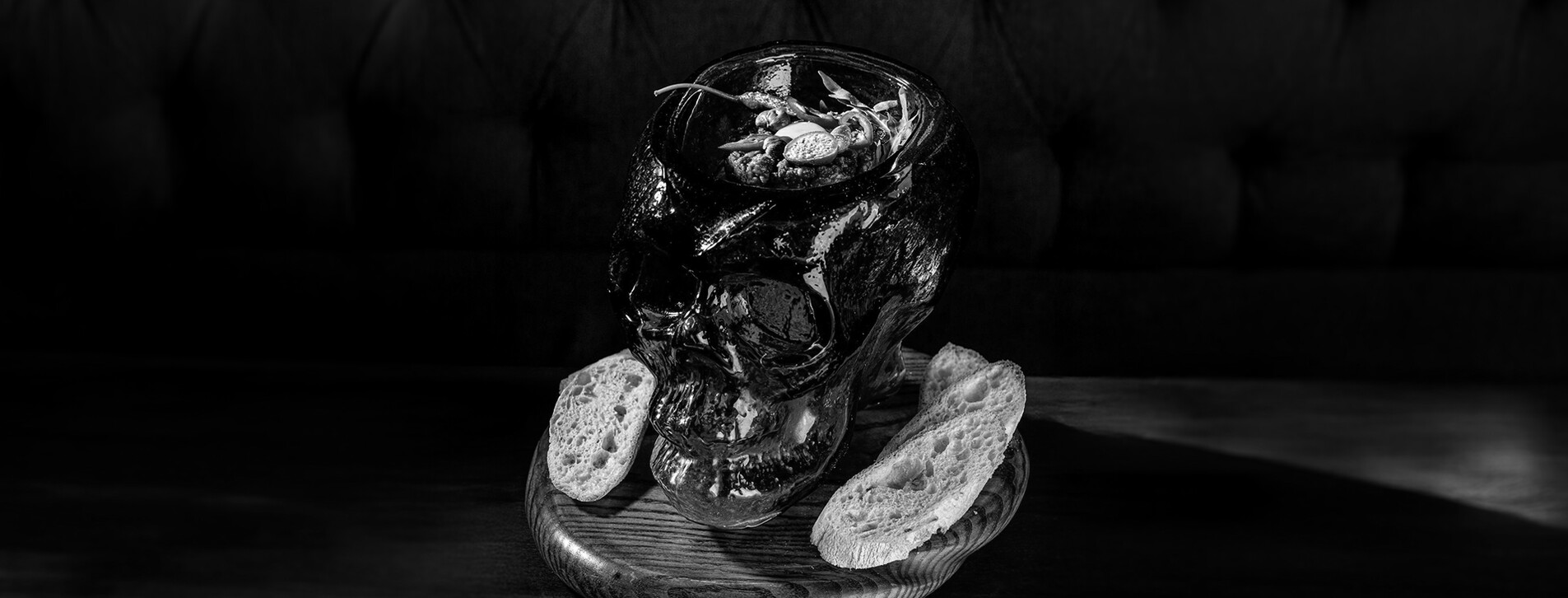 Фото 1 - Ужин в мистической ресторации «Доктор Фауст»