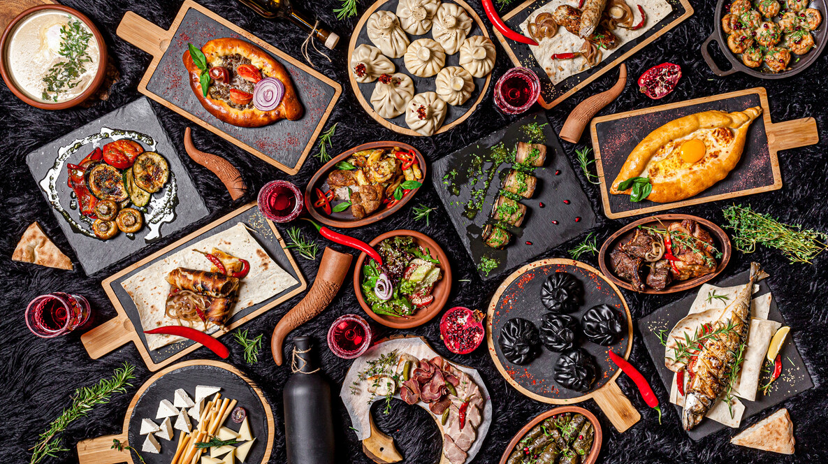 Вечеря у ресторані «Той самий Баранчик» Вечеря у ресторані «Той самий Баранчик»