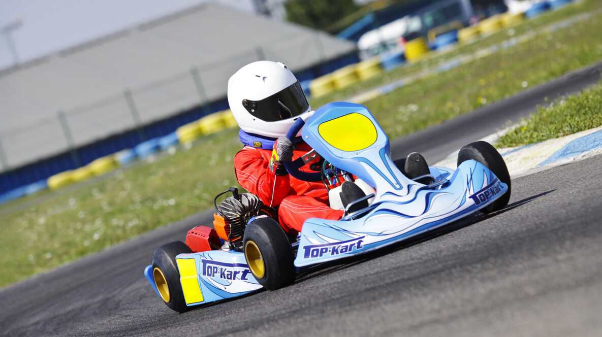 Дитячий майстер-клас керування дрифт-картом Подарунки дітям на Різдво - Дитячий майстер-клас керування дрифт-картом