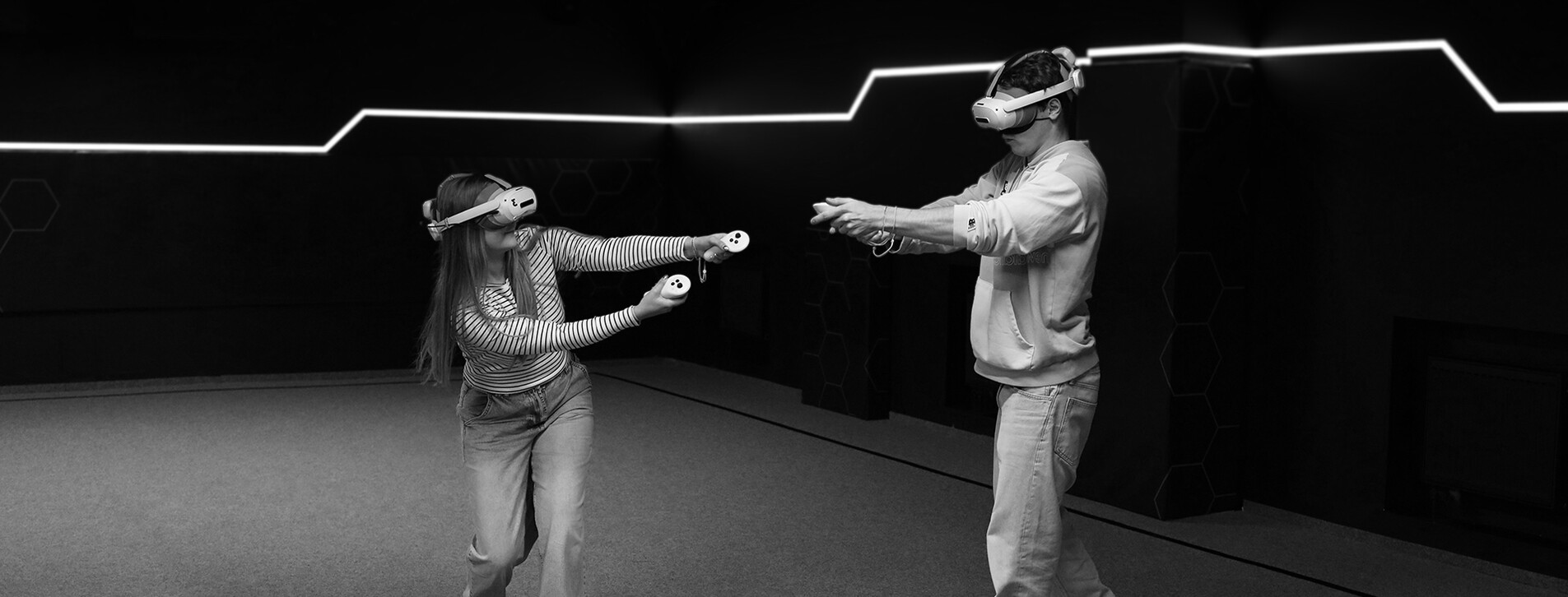 Фото 1 - VR Arena вільного переміщення для двох