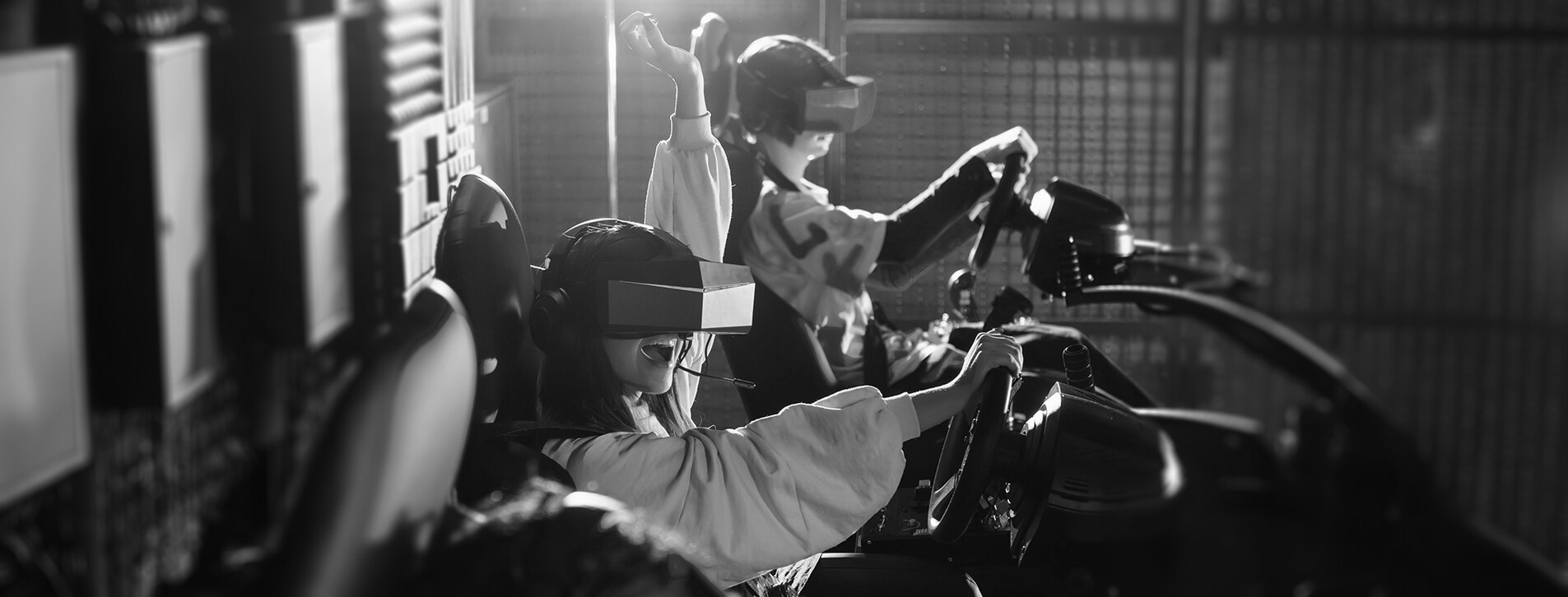 Фото 1 - VR-рейсинг для двох