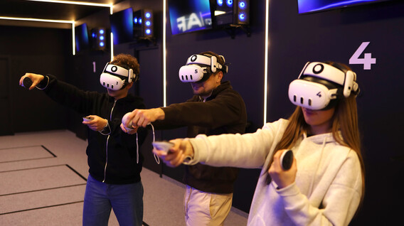 VR-простір розваг для компанії VR-простір розваг для компанії