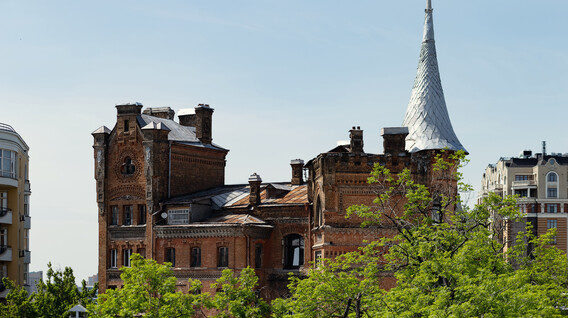 Екскурсія «Привиди замку Барона» для компанії Подарунки на Новий рік клієнтам - Екскурсія «Привиди замку Барона» для компанії