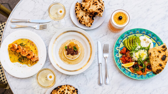Вечеря в Teddy Restaurant Подарунки хлопцю на 6 грудня у Львові - Вечеря в Teddy Restaurant